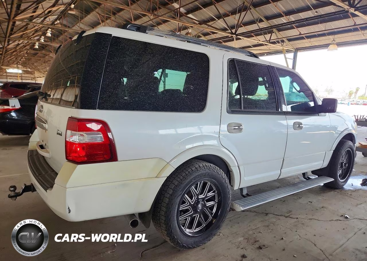 2010 Ford Expedition Limited VIN:1FMJU1K55AEB68823 - 3