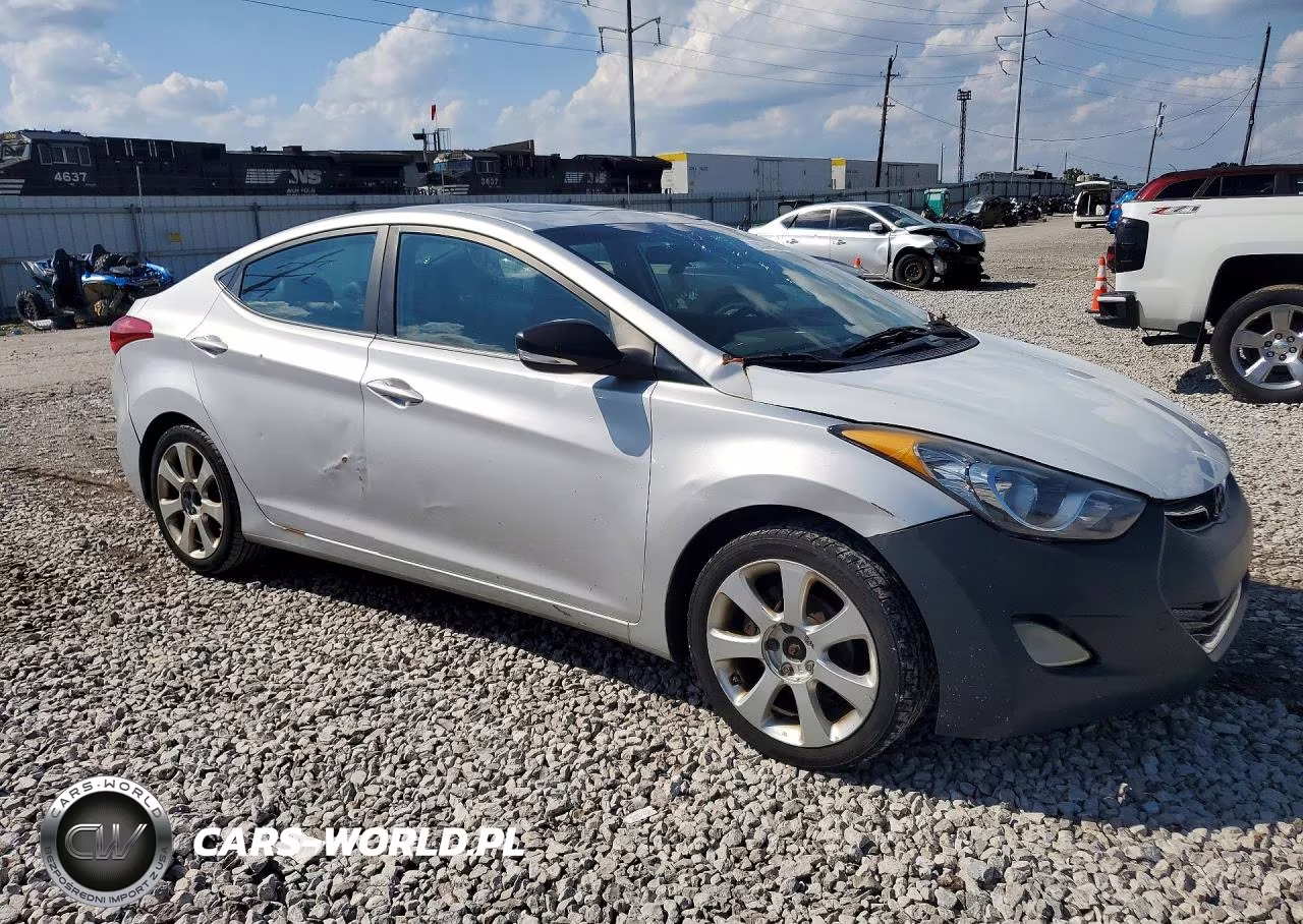 2012 Hyundai Elantra Limited VIN:KMHDH4AE4CU213795 - 4