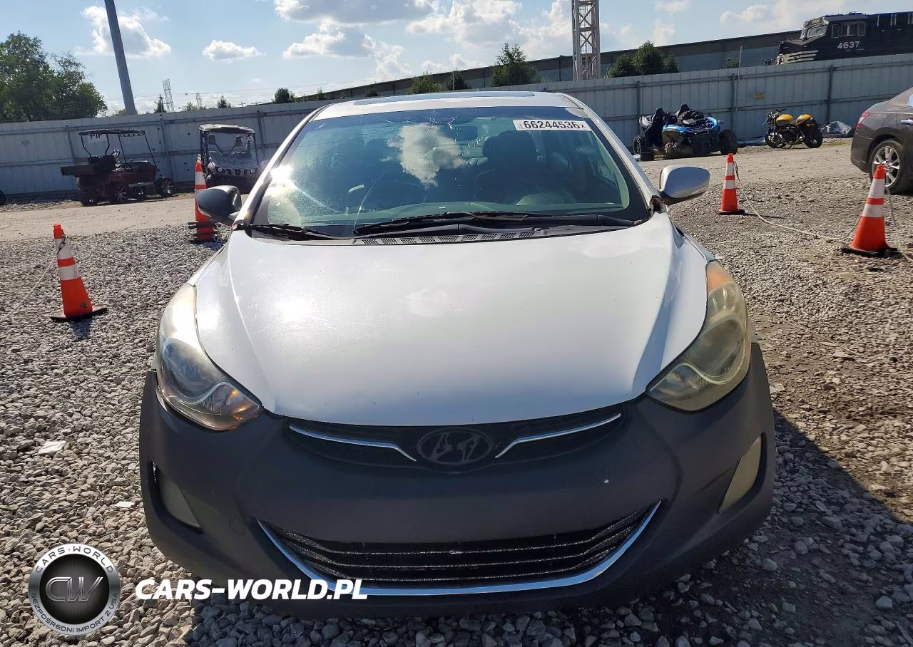2012 Hyundai Elantra Limited VIN:KMHDH4AE4CU213795 - 5