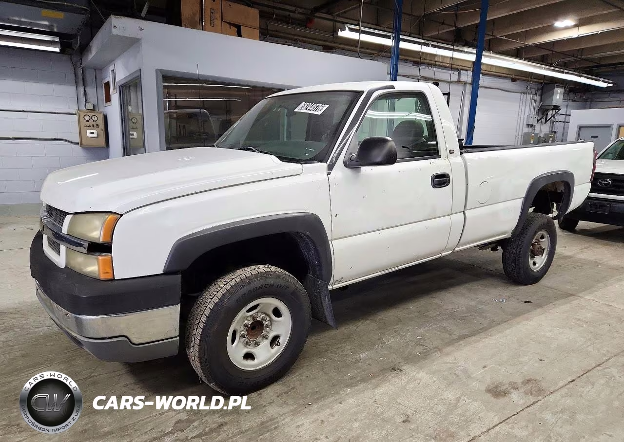 2005 Chevrolet Silverado C2500 Heavy Duty VIN:1GCHC24UX5E249225 - 1