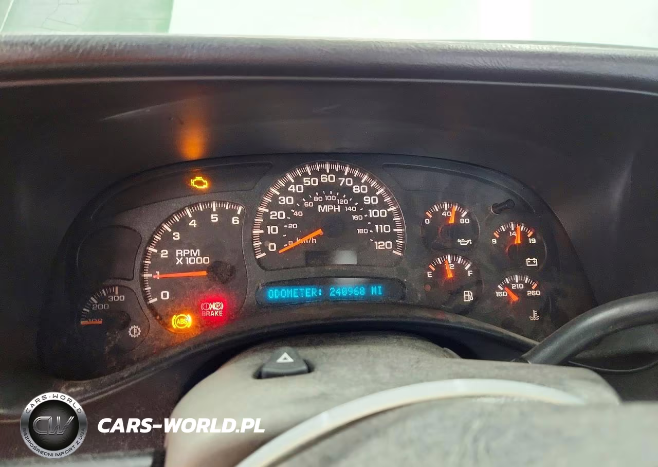 2005 Chevrolet Silverado C2500 Heavy Duty VIN:1GCHC24UX5E249225 - 9