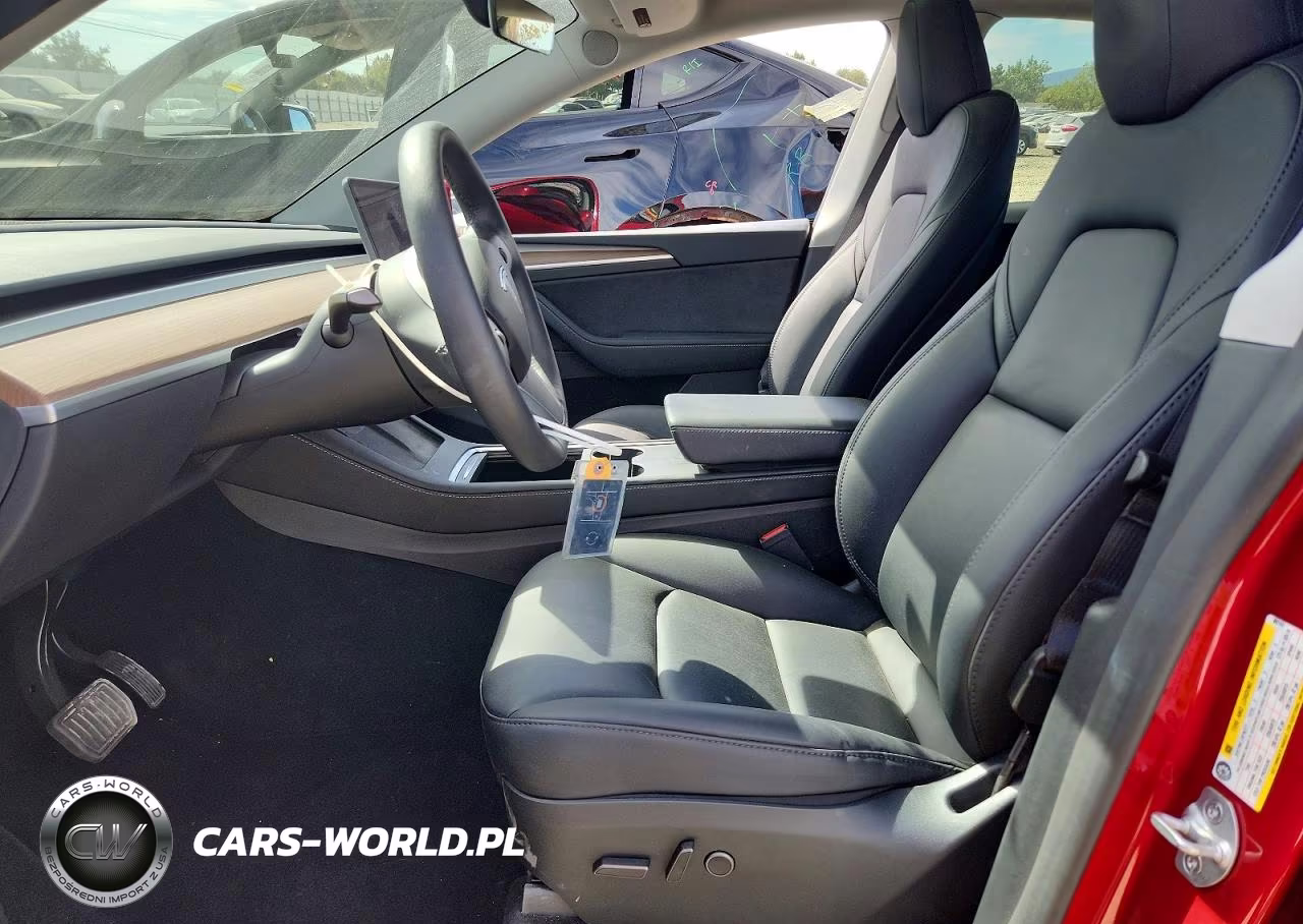 2024 Tesla Model Y VIN:7SAYGDEE3RF003101 - 7