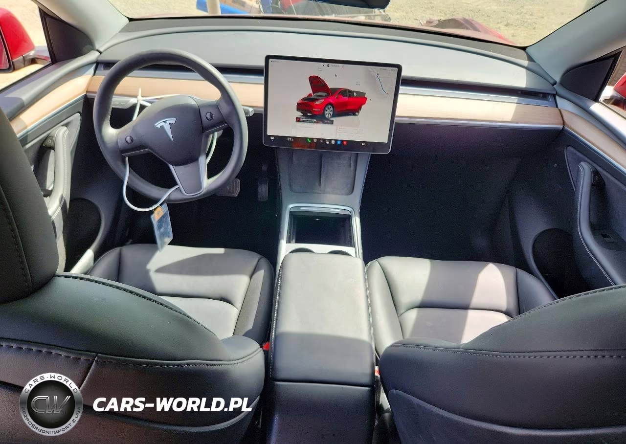 2024 Tesla Model Y VIN:7SAYGDEE3RF003101 - 8