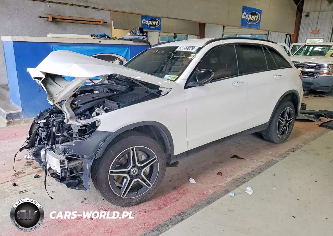 2022 Mercedes-Benz Glc 300 4Matic – zdjęcie 1 z 14