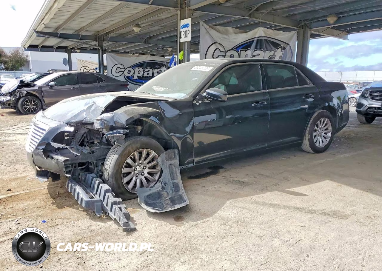 2013 Chrysler 300 VIN:2C3CCAAG2DH626466 - 1