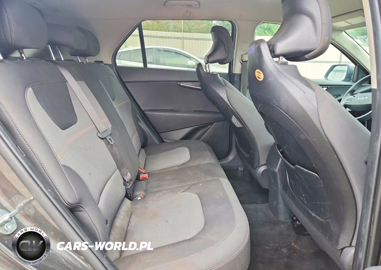 2026 Kia Niro Lx VIN:KNDCP3LE2T5327668 - 11