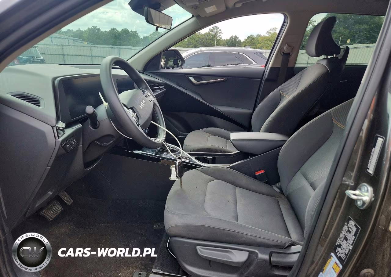 2026 Kia Niro Lx VIN:KNDCP3LE2T5327668 - 7