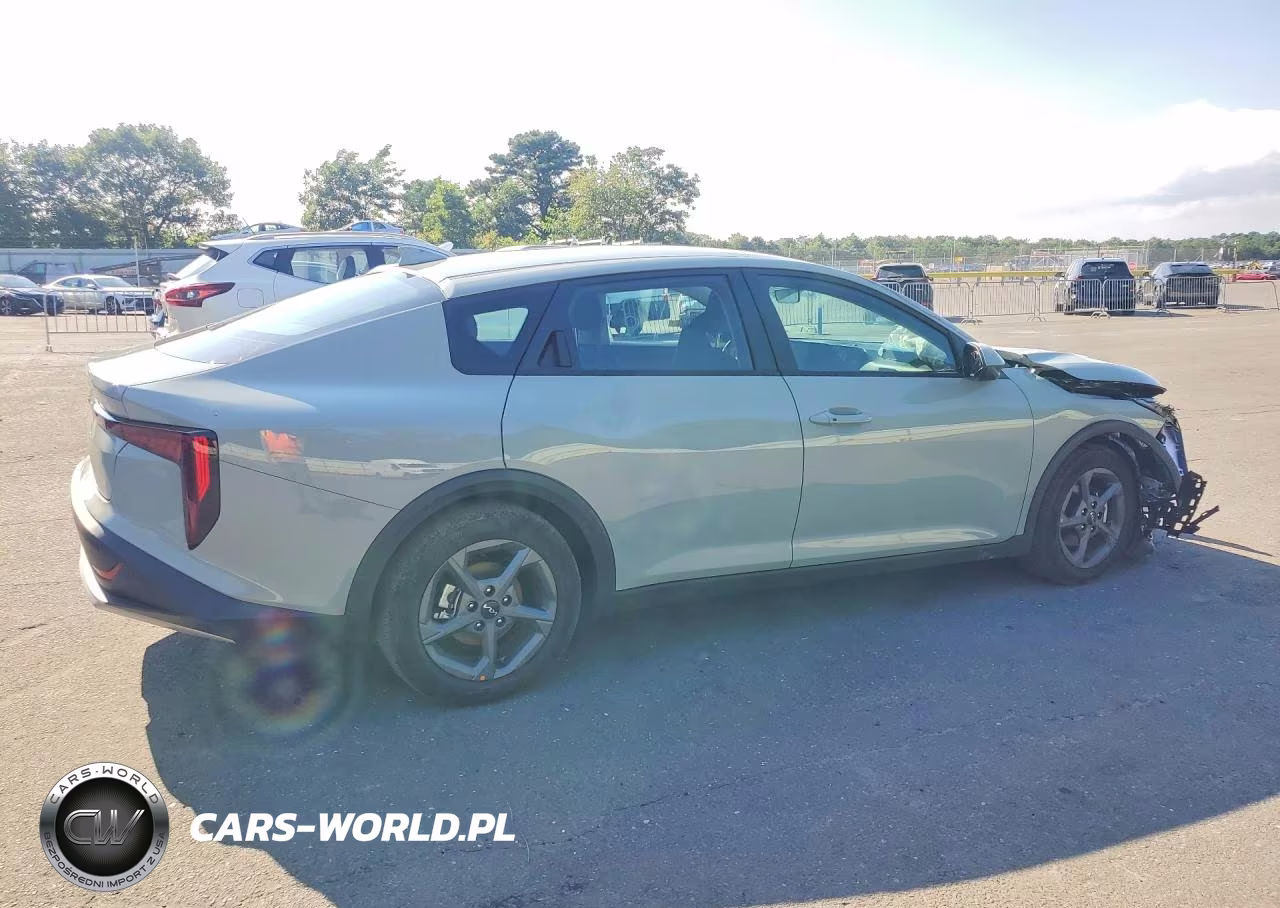 2026 Kia K4 Lxs VIN:3KPFT4DE7TE337842 - 3
