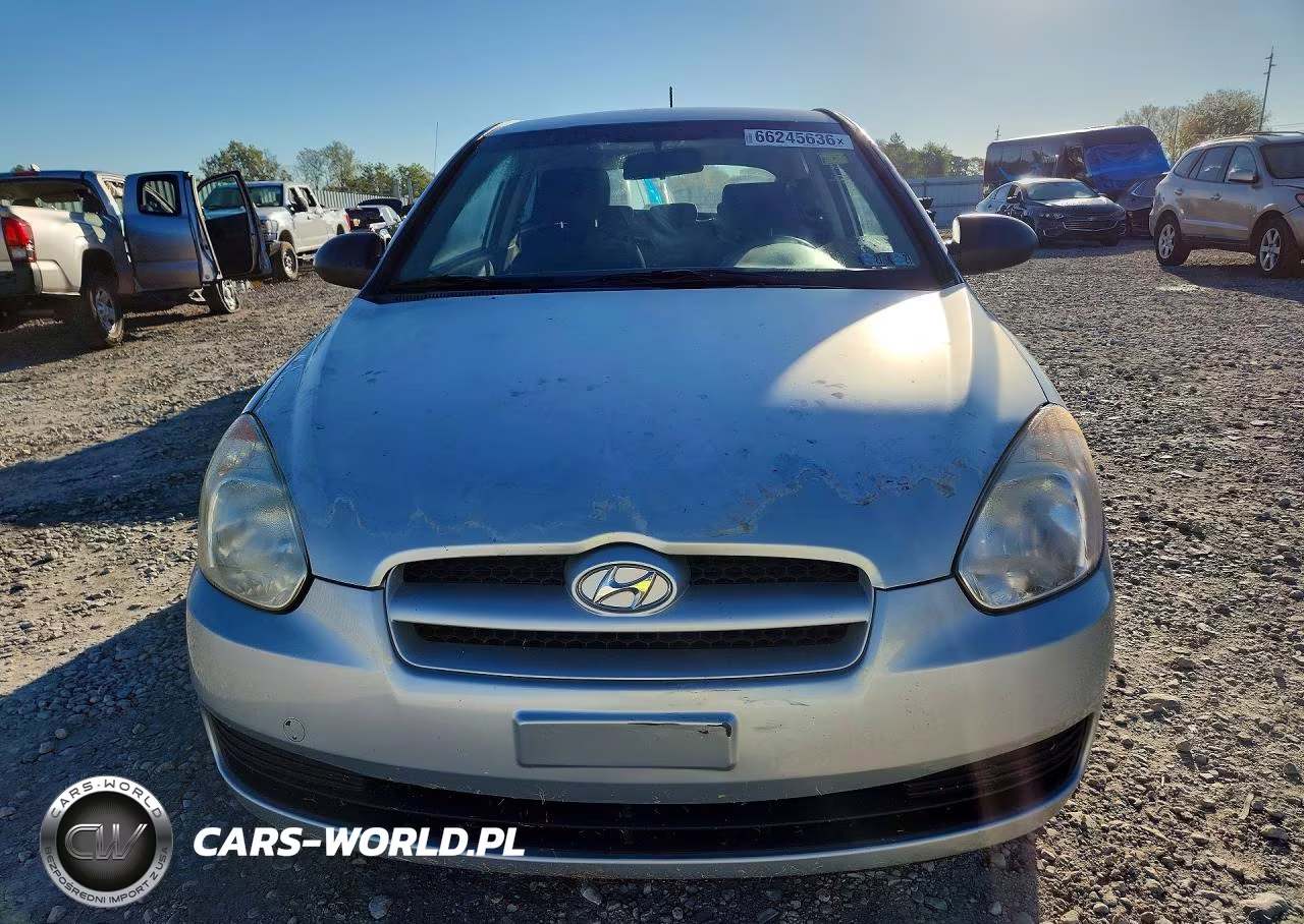2009 Hyundai Accent Gs VIN:KMHCM36C59U133701 - 5