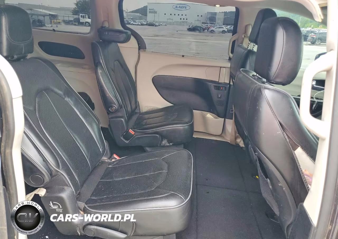 2020 Chrysler Pacifica Limited VIN:2C4RC1GGXLR271651 - 11
