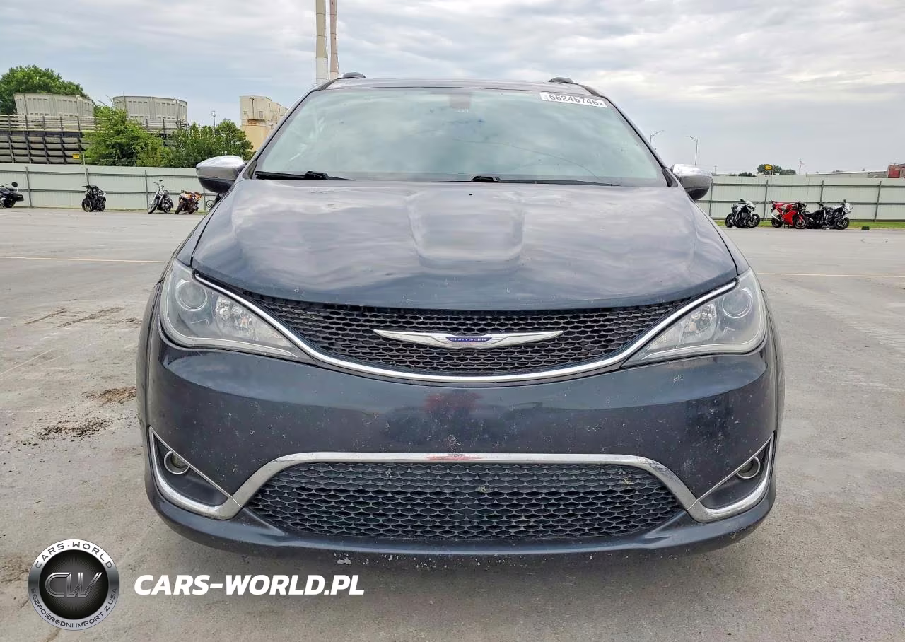 2020 Chrysler Pacifica Limited VIN:2C4RC1GGXLR271651 - 5