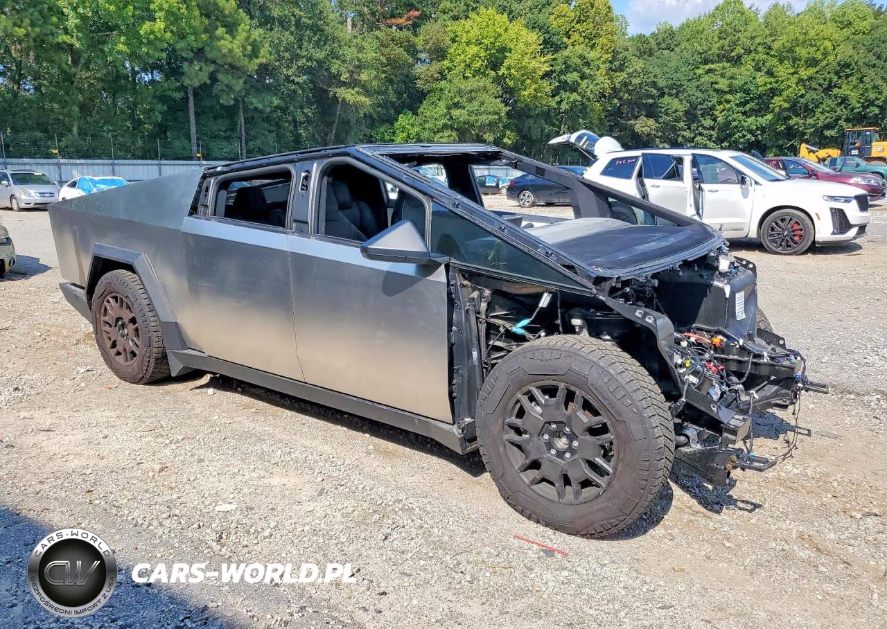 2025 Tesla Cybertruck VIN:7G2CEHED7SA078010 - 4