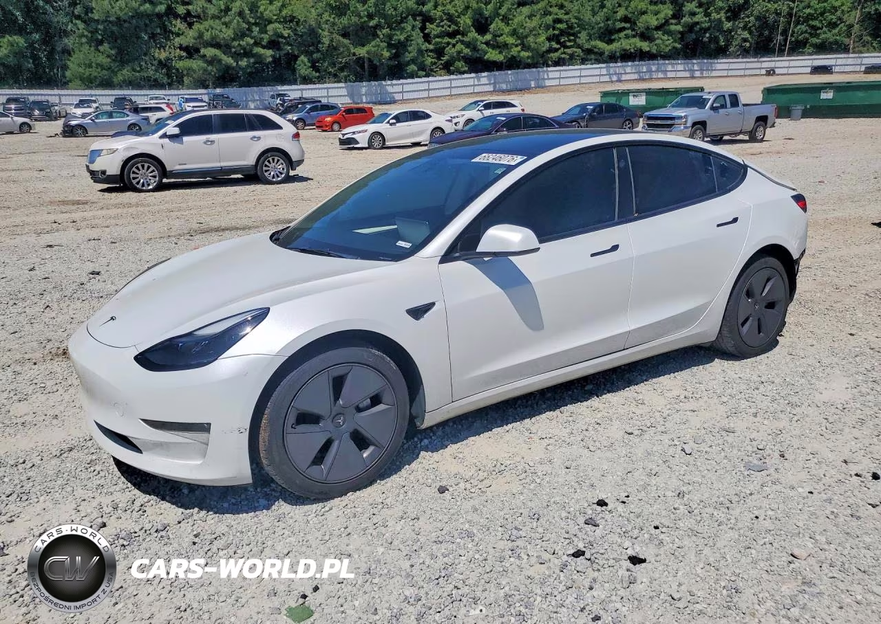 2023 Tesla Model 3 – zdjęcie 1 z 13