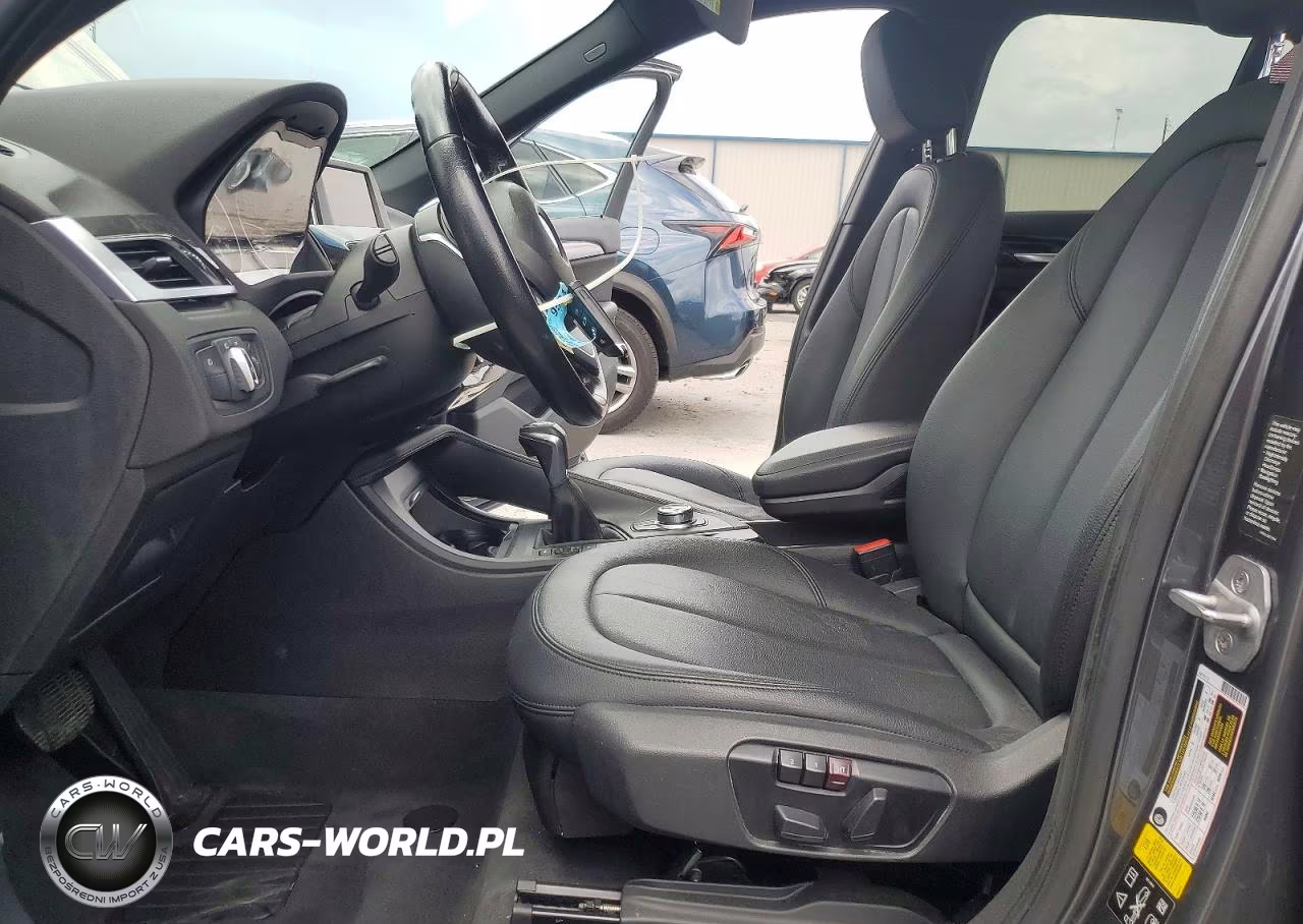 2017 BMW X1 xDrive28I VIN:WBXHT3C34H5F87860 - 7