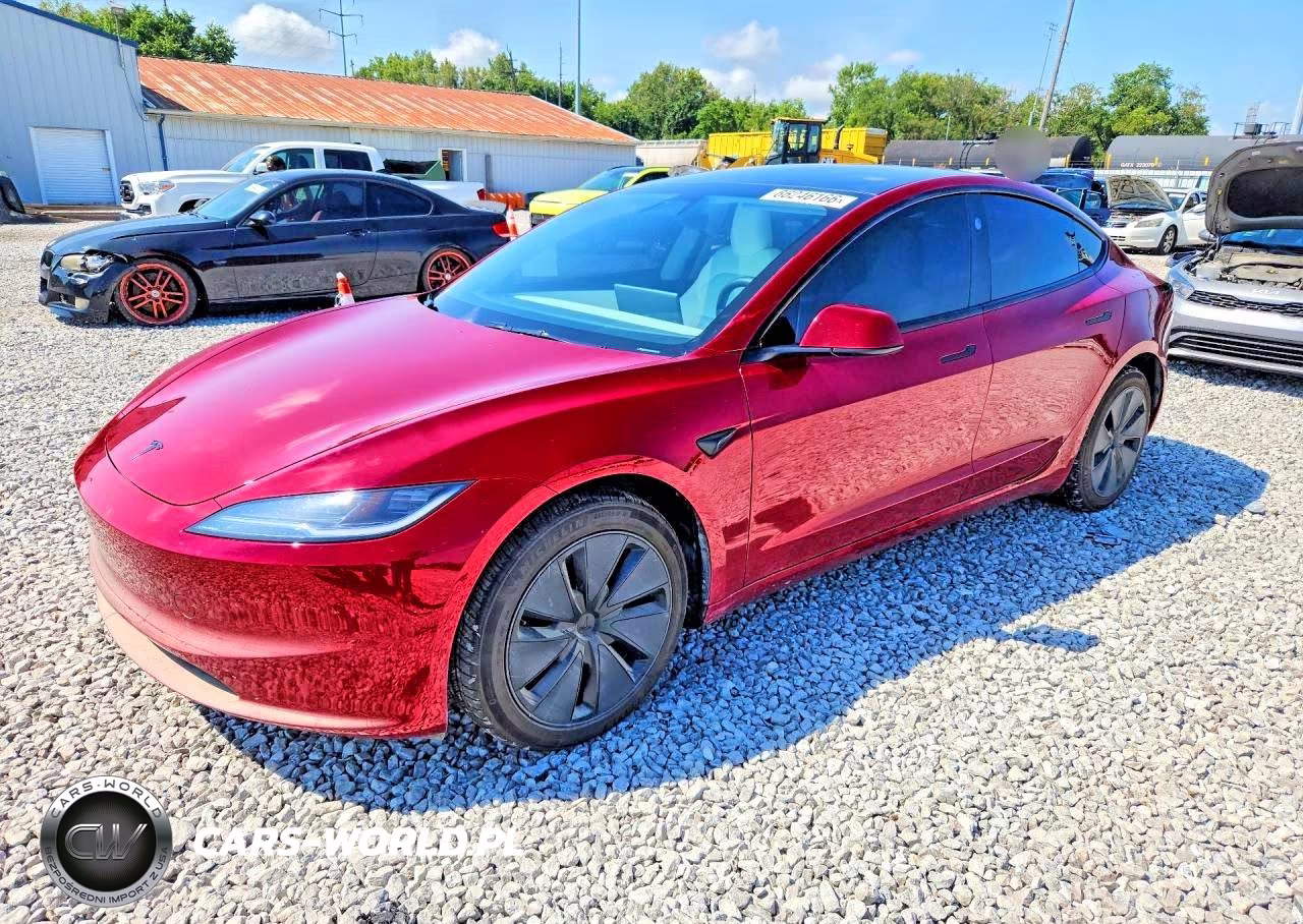 2026 Tesla Model 3 VIN:5YJ3E1EB7TF169579 - 1