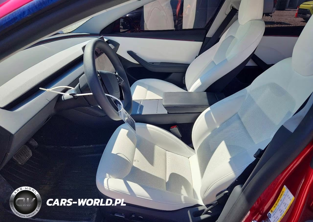 2026 Tesla Model 3 VIN:5YJ3E1EB7TF169579 - 7