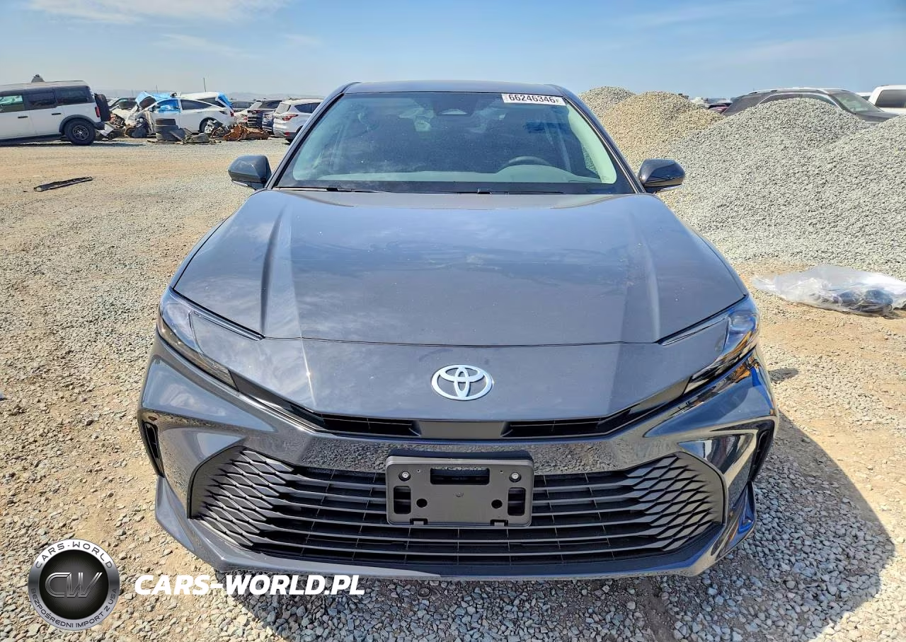 2026 Toyota Camry Le VIN:4T1DAACK2TU345461 - 5