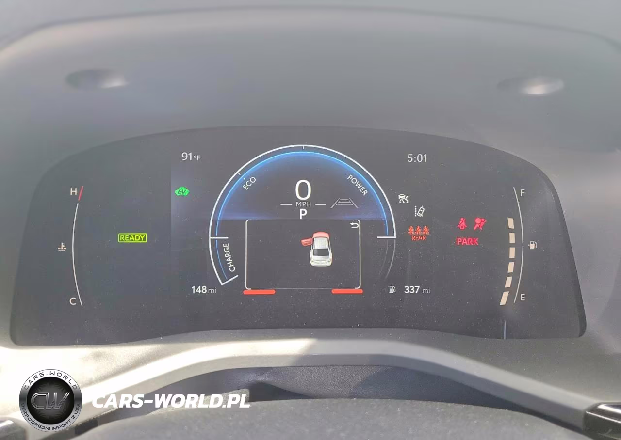 2026 Toyota Camry Le VIN:4T1DAACK2TU345461 - 9