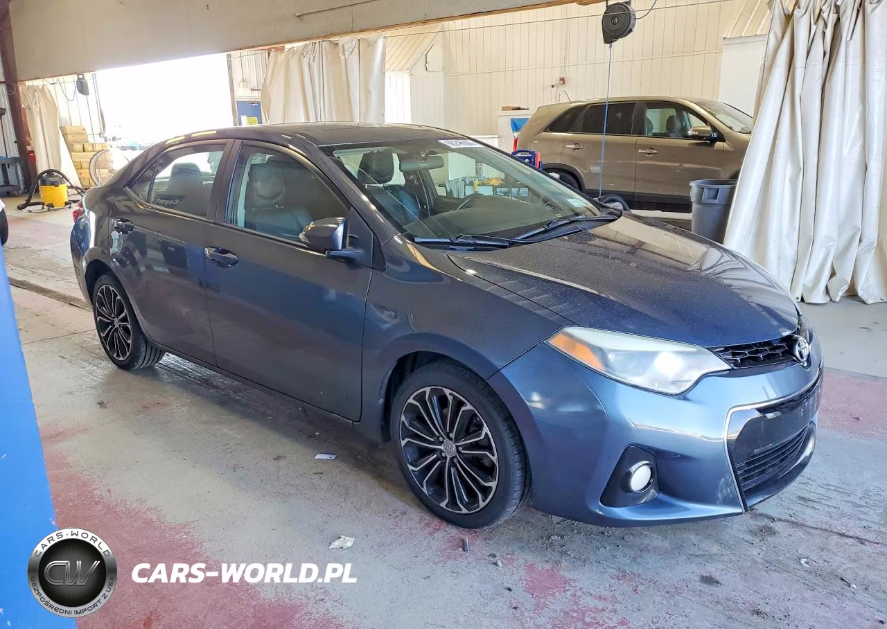 2016 Toyota Corolla S Plus VIN:2T1BURHE7GC683736 - 4