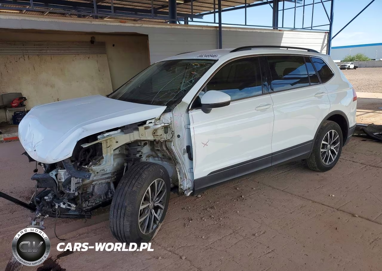 2019 Volkswagen Tiguan Se VIN:3VV2B7AXXKM059324 - 1