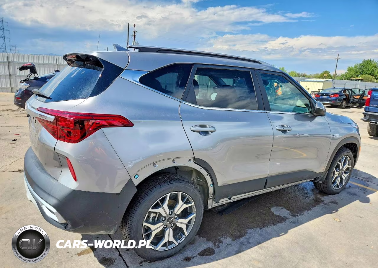 2023 Kia Seltos Ex VIN:KNDERCAA7P7458933 - 3