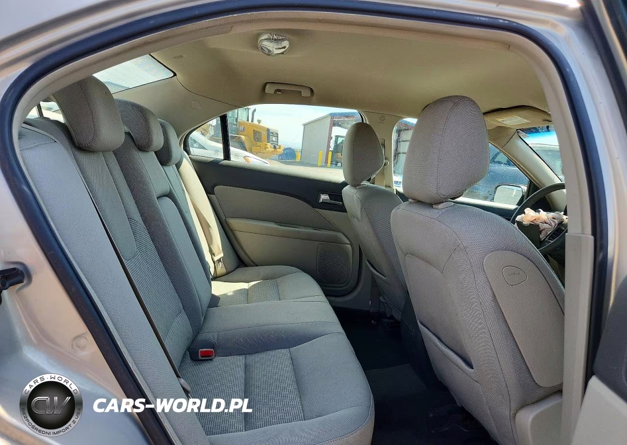 2010 Ford Fusion Se VIN:3FAHP0HA8AR149260 - 10