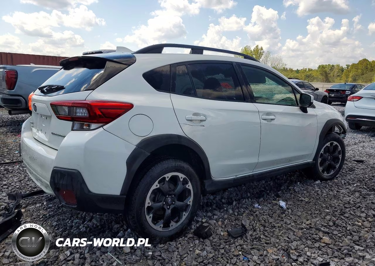 2021 Subaru Crosstrek Premium VIN:JF2GTAPC6M8370101 - 3