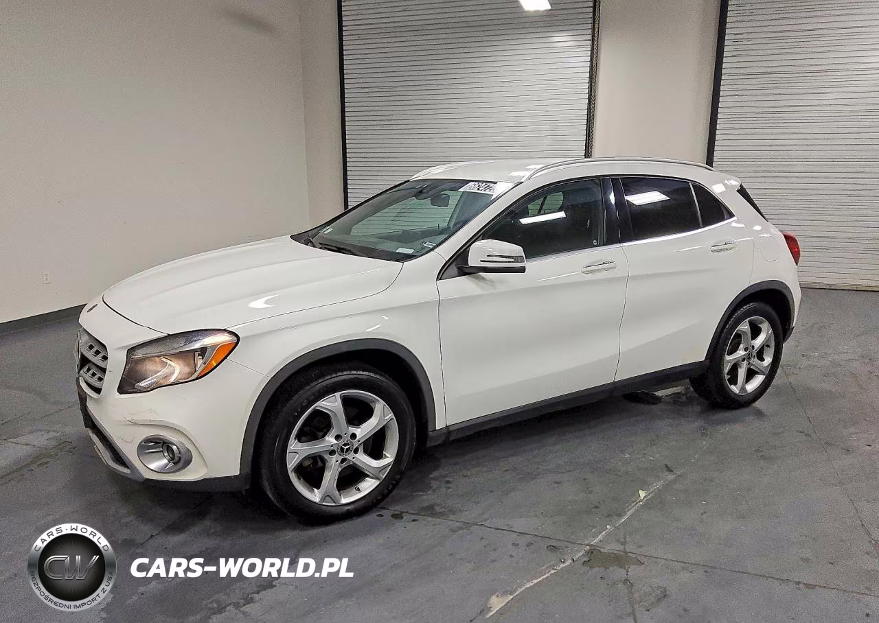 2018 Mercedes-Benz Gla 250 4Matic VIN:WDCTG4GB8JJ500596 - 1