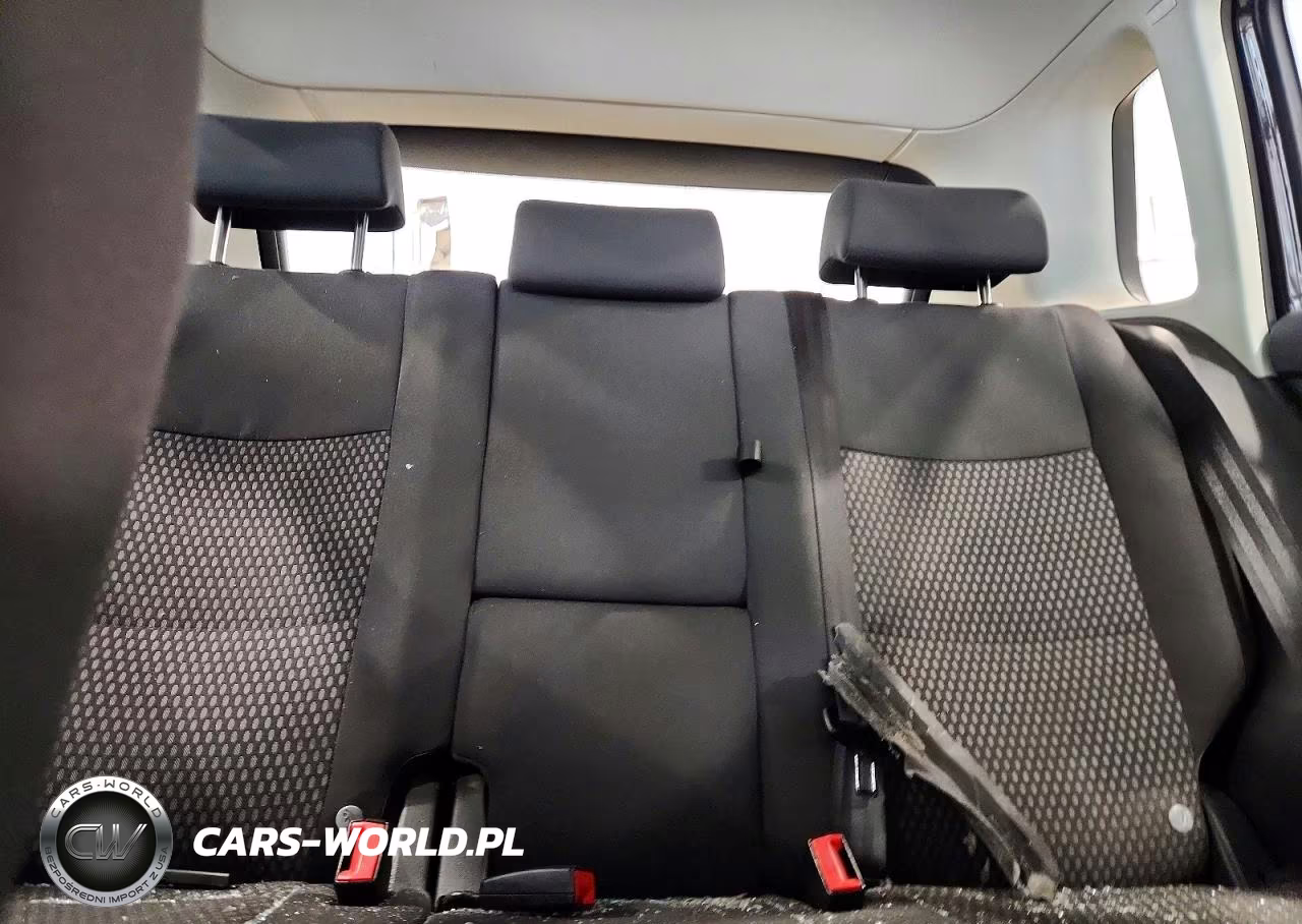 2010 Volkswagen Tiguan S VIN:WVGAV7AX4AW526121 - 10