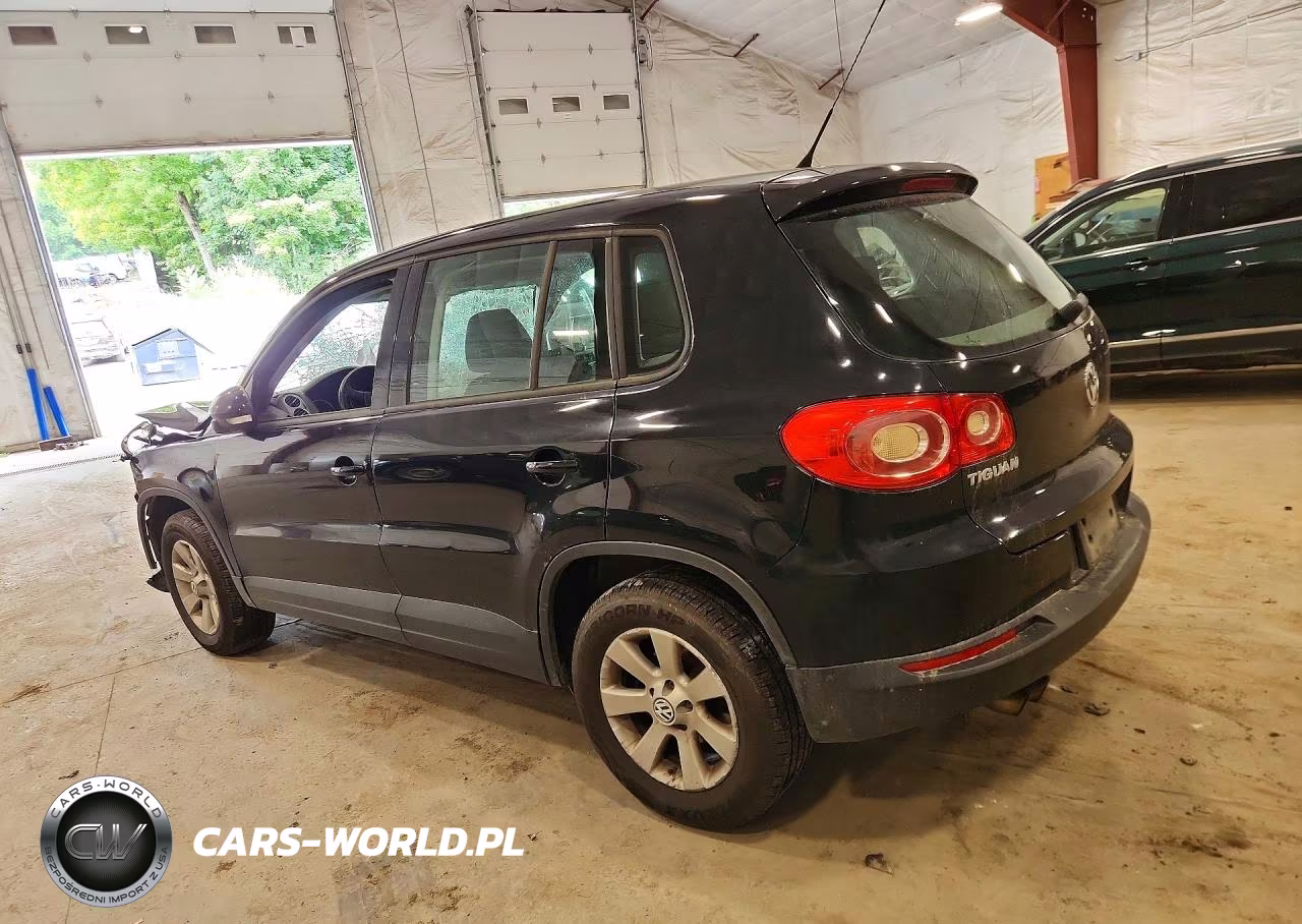 2010 Volkswagen Tiguan S VIN:WVGAV7AX4AW526121 - 2