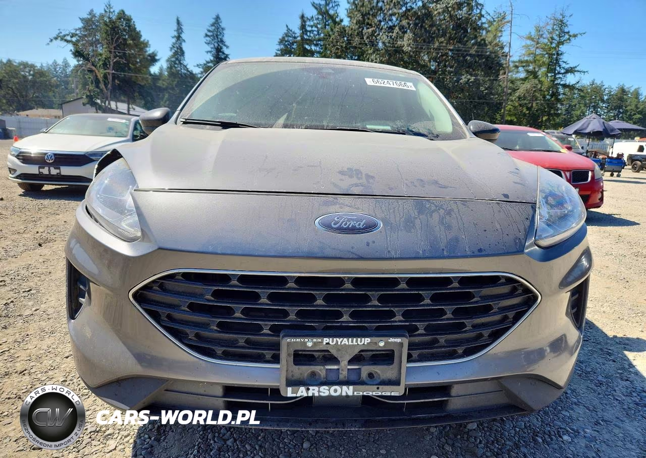 2022 Ford Escape Se VIN:1FMCU0G61NUB65322 - 5