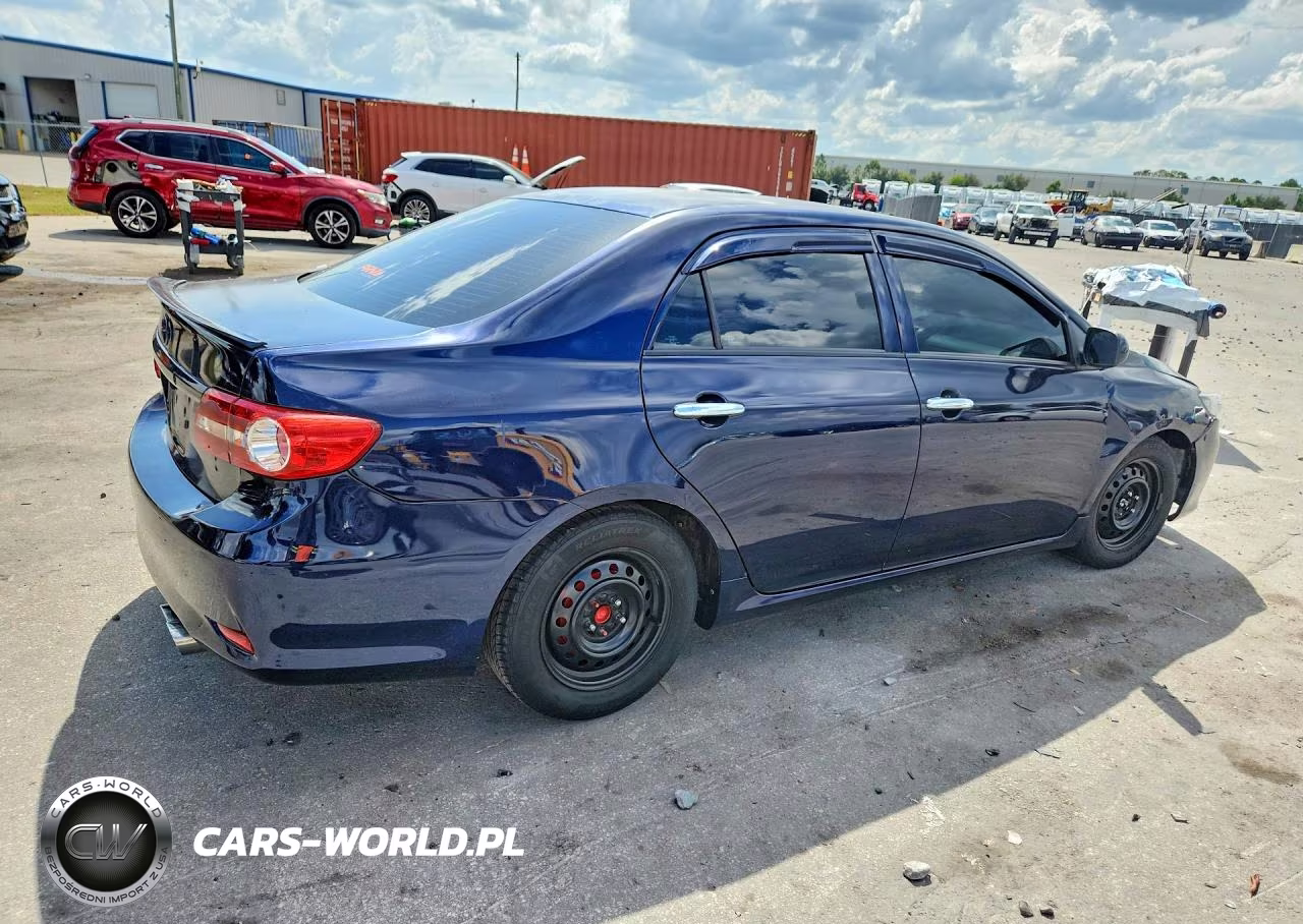 2013 Toyota Corolla L VIN:2T1BU4EE4DC985956 - 3