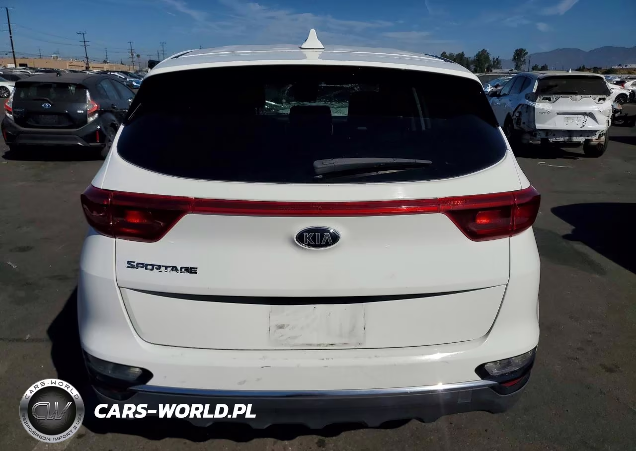 2020 Kia Sportage Lx VIN:KNDPM3AC3L7660865 - 6