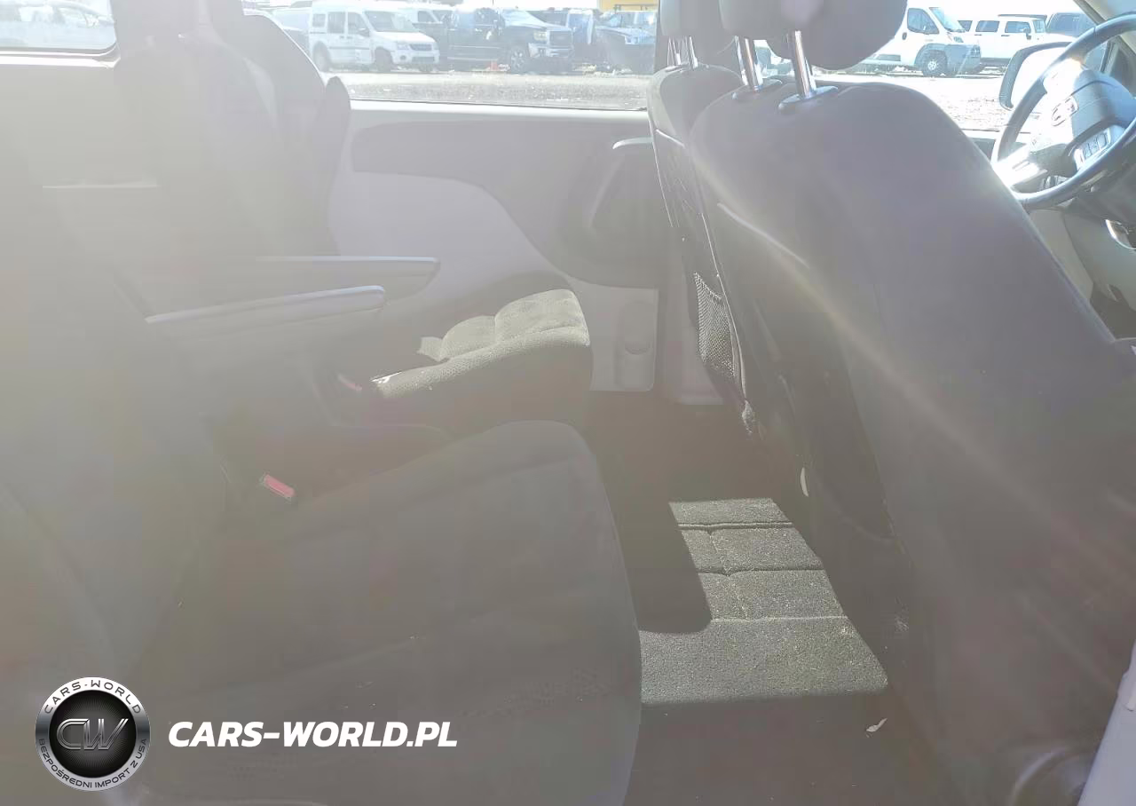 2016 Dodge Grand Caravan Sxt VIN:2C4RDGCG5GR212227 - 11