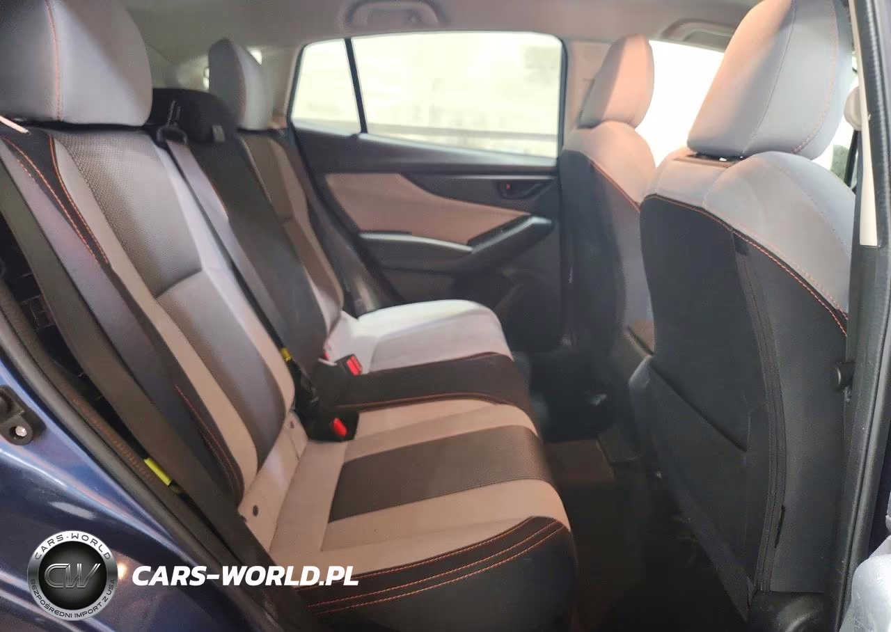 2018 Subaru Crosstrek Premium VIN:JF2GTABC2JH296176 - 11