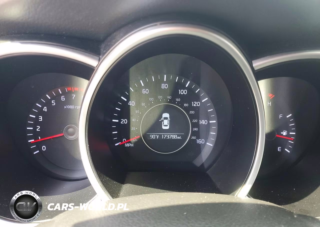 2015 Kia Optima Lx VIN:KNAGM4A76F5552116 - 9