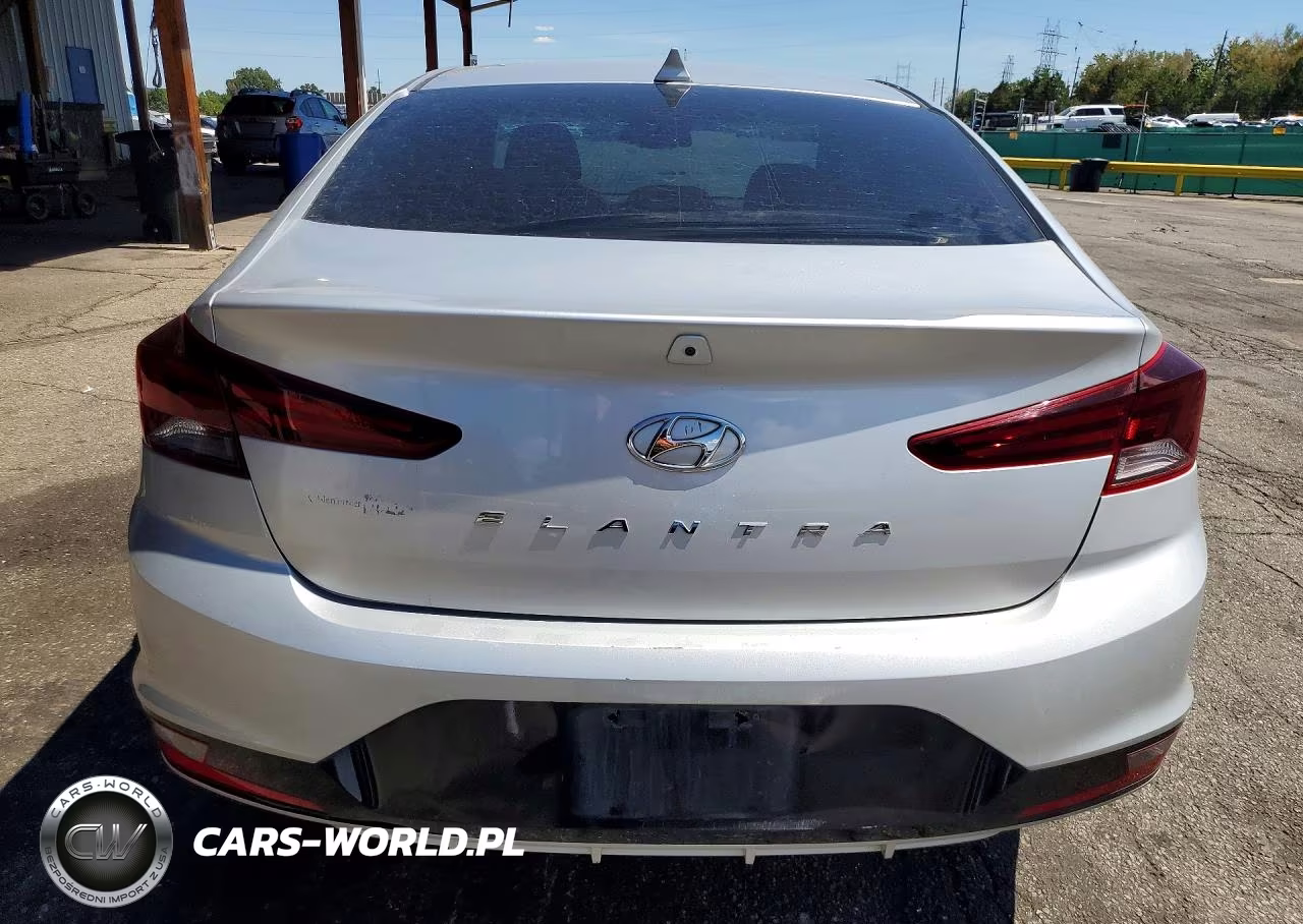 2019 Hyundai Elantra Value Edition VIN:5NPD84LF2KH411567 - 6