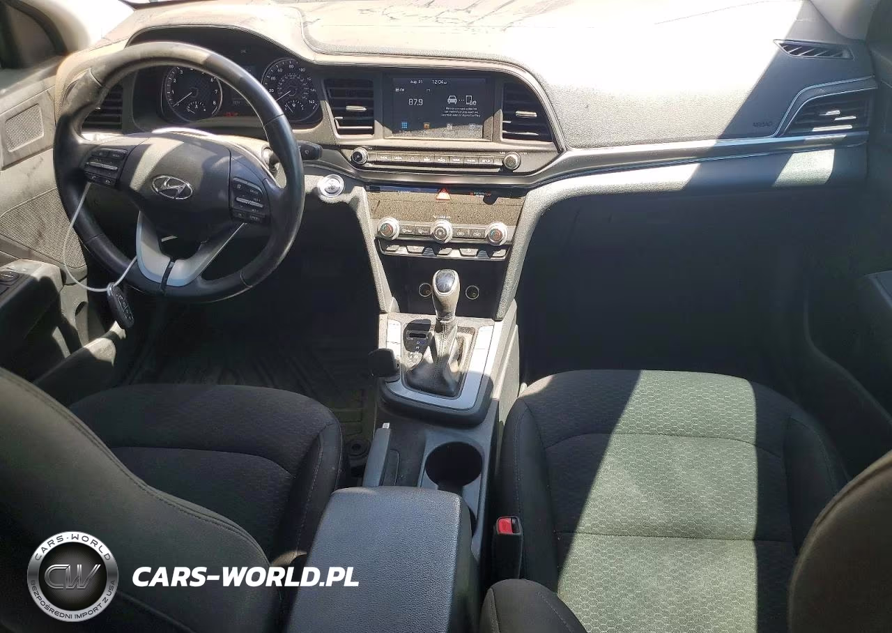 2019 Hyundai Elantra Value Edition VIN:5NPD84LF2KH411567 - 8