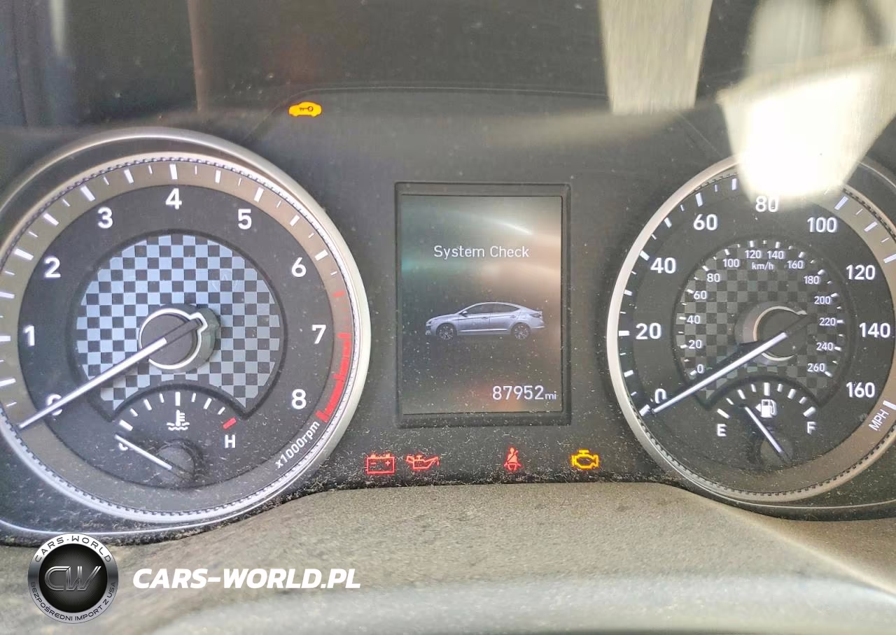 2019 Hyundai Elantra Value Edition VIN:5NPD84LF2KH411567 - 9