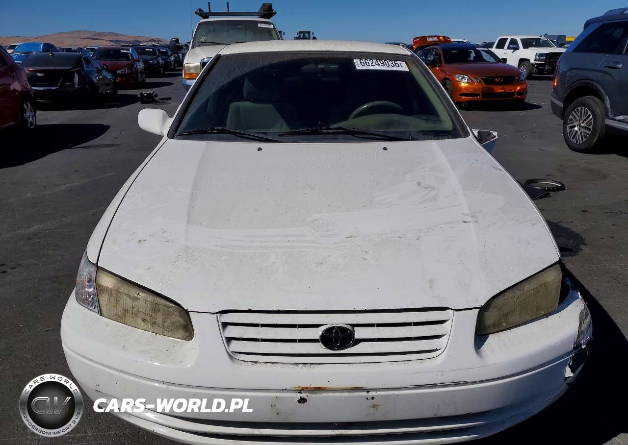 1998 Toyota Camry Le VIN:4T1BG22K8WU213371 - 5