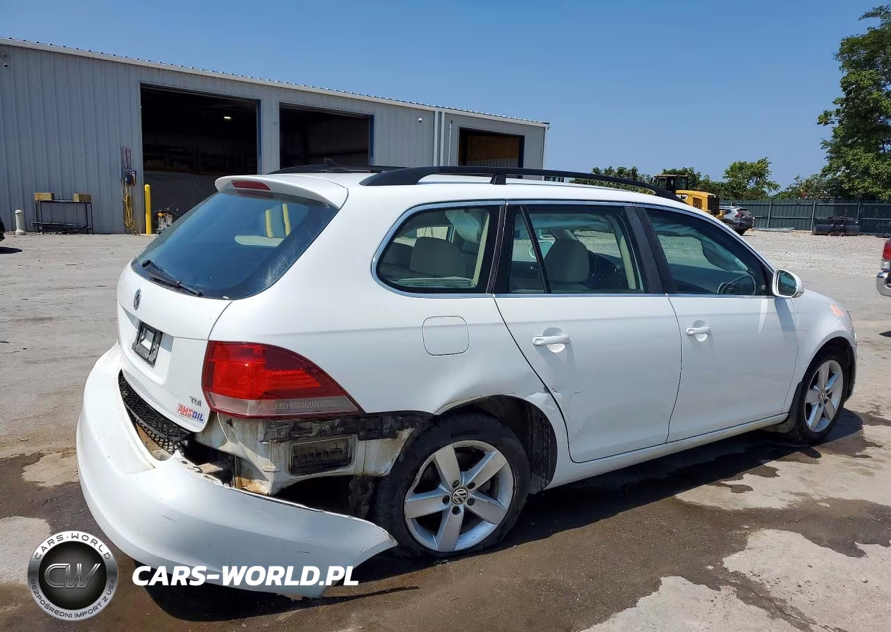 2014 Volkswagen Jetta Tdi VIN:3VWPL7AJ5EM622813 - 3