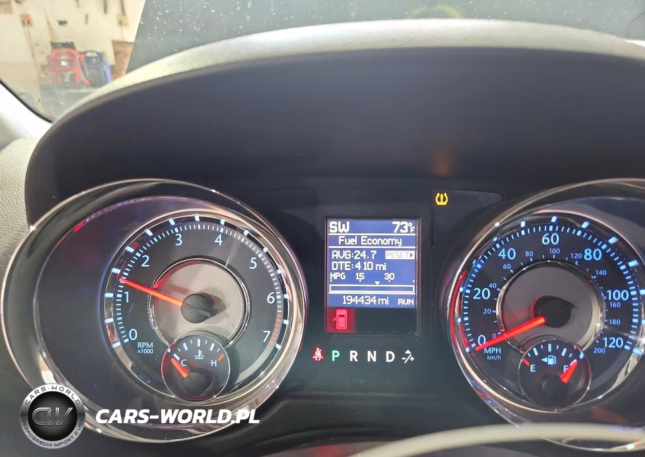 2011 Chrysler Town & Country Touring VIN:2A4RR5DG3BR716220 - 9