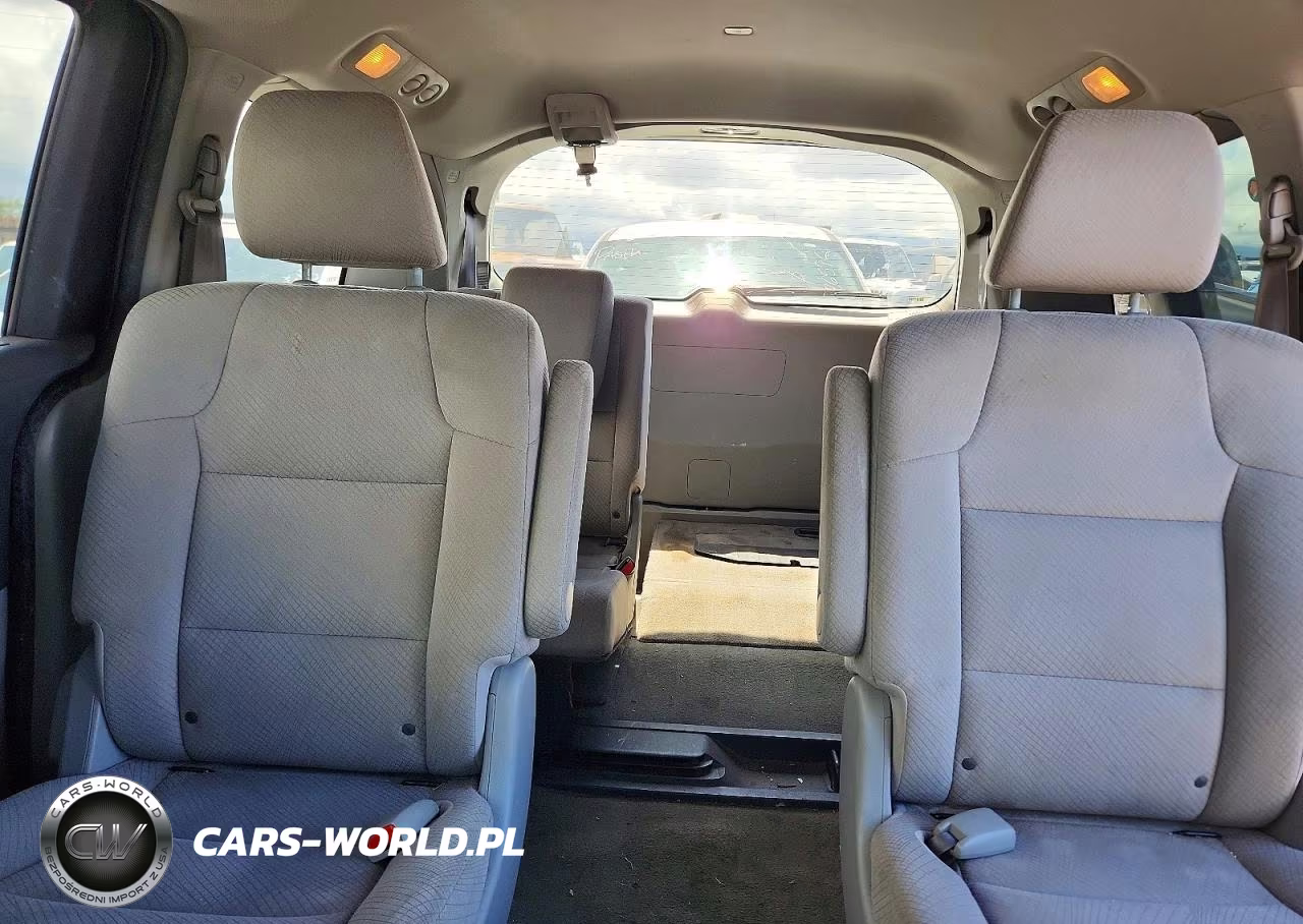 2015 Honda Odyssey Lx VIN:5FNRL5H22FB041158 - 10