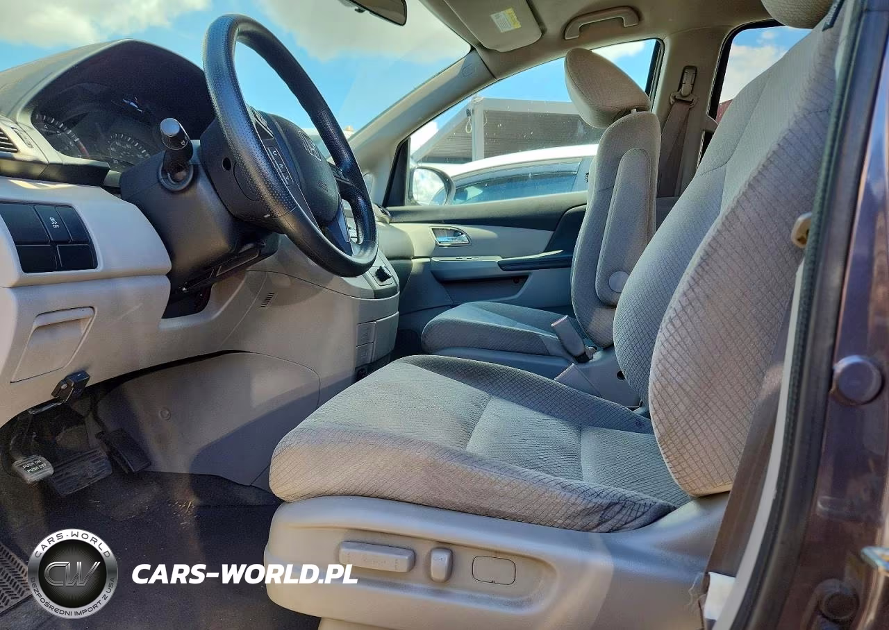 2015 Honda Odyssey Lx VIN:5FNRL5H22FB041158 - 7