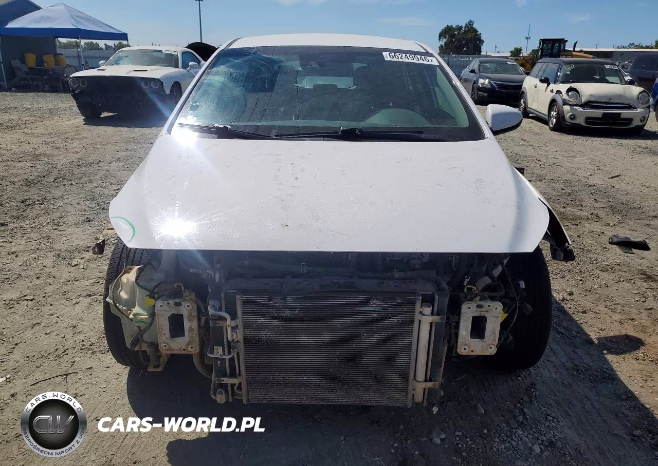 2018 Hyundai Ioniq Sel VIN:KMHC75LC5JU061748 - 5