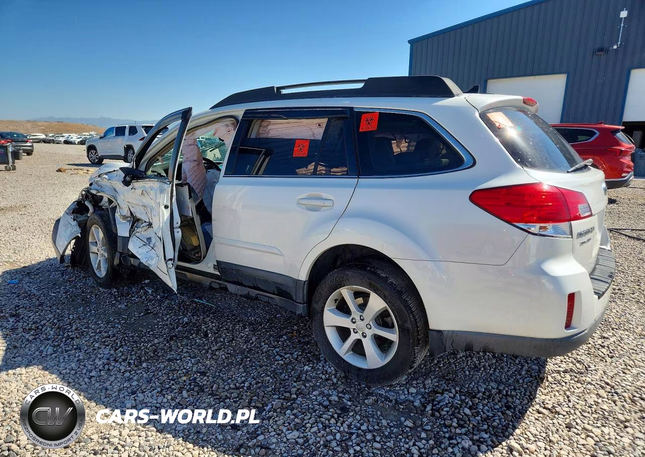 2014 Subaru Outback 2.5I Premium VIN:4S4BRCCC3E3272520 - 2