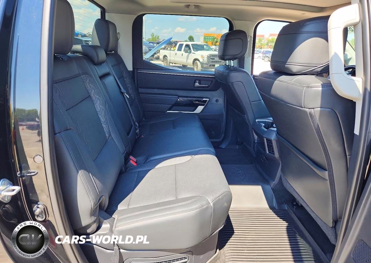 2024 Toyota Tundra Limited Hv VIN:5TFWC5DB6RX063473 - 10