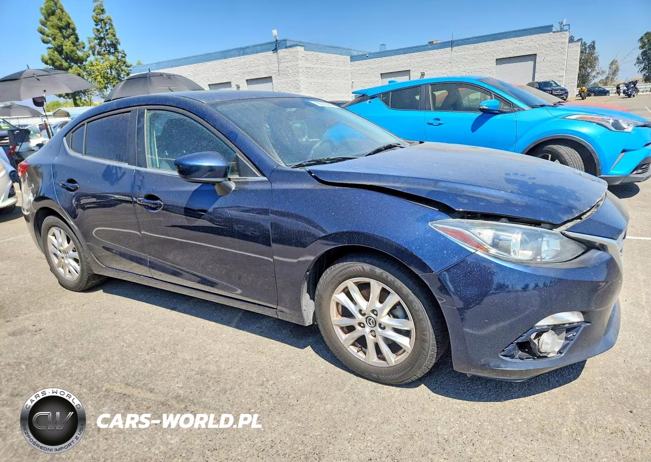 2015 Mazda 3 Touring VIN:3MZBM1V77FM144656 - 4