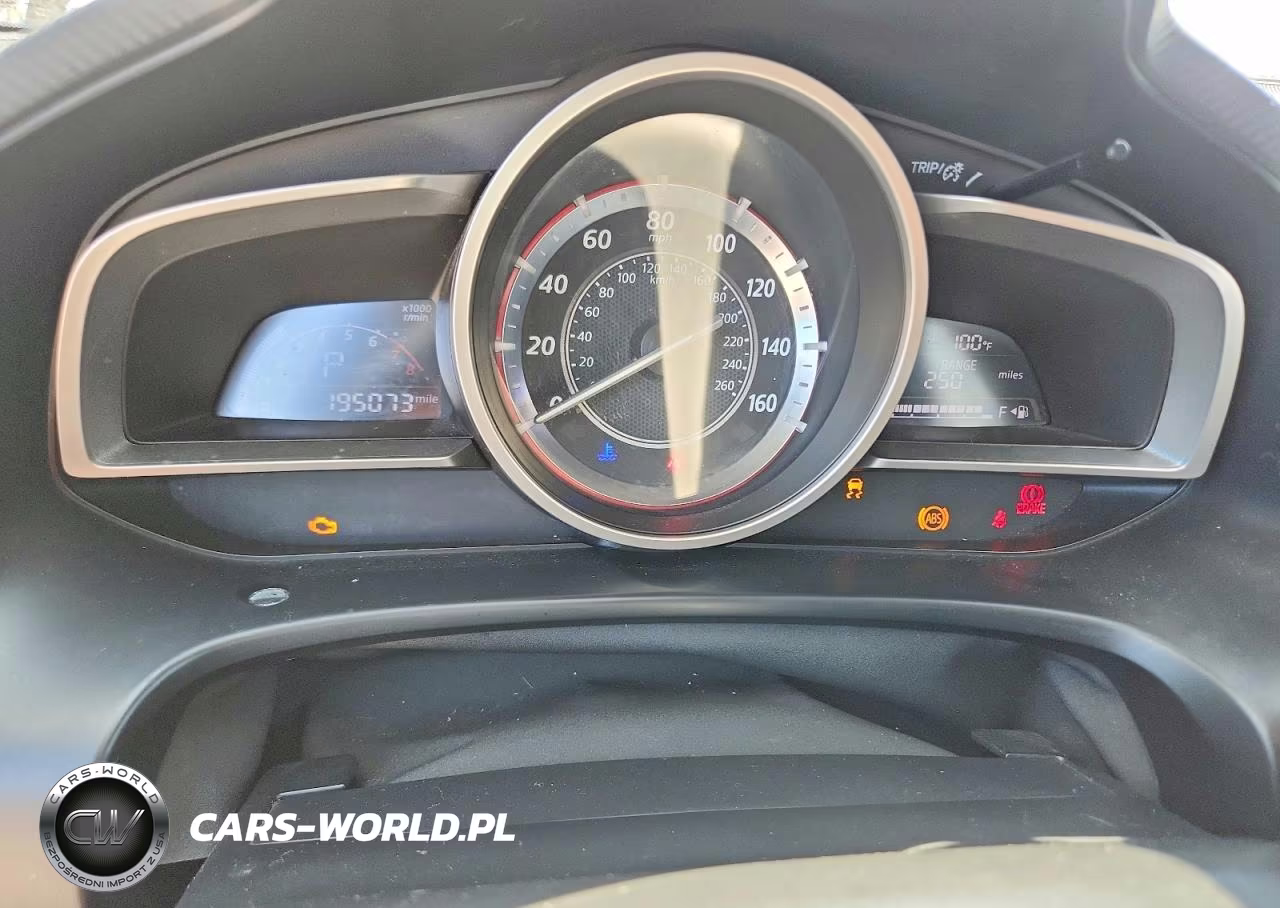 2015 Mazda 3 Touring VIN:3MZBM1V77FM144656 - 9