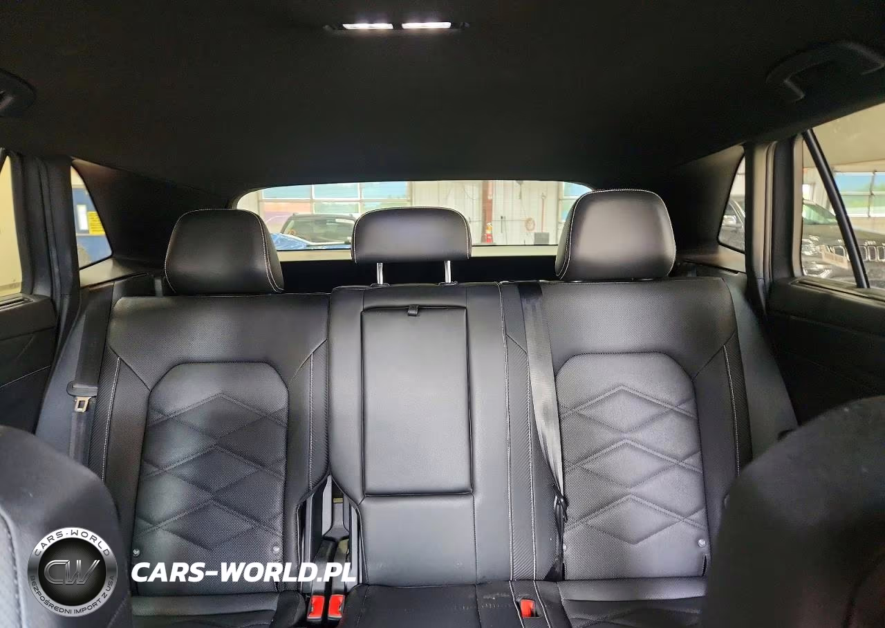 2025 Volkswagen Atlas Cross Sport Se VIN:1V2HE2CA2SC210944 - 10